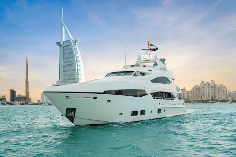Sunseeker 131_motor_14000 aed
