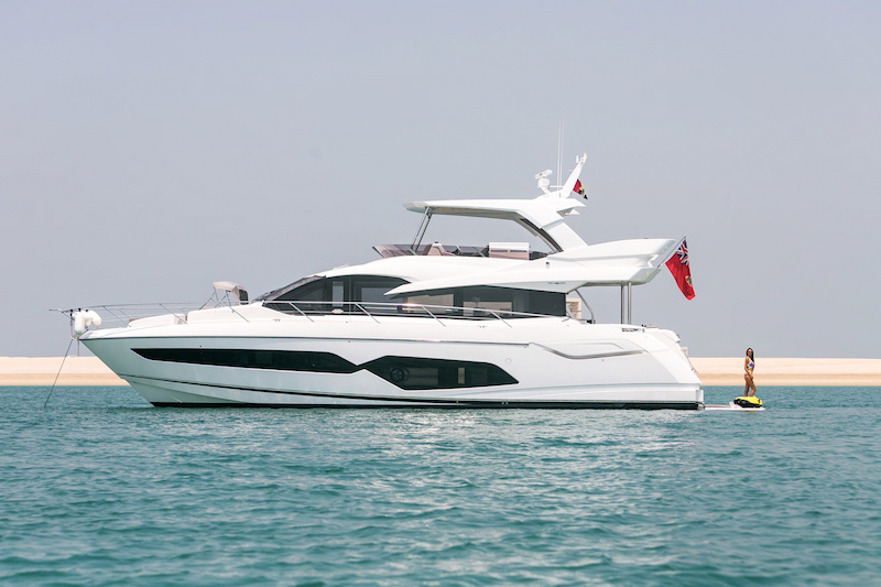 Sunseeker 70_motor_3000 aed